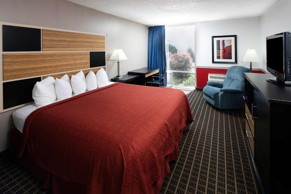 King Room interior